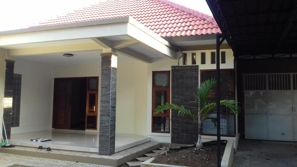Dannu'S Homestay & Ijen, Bromo, Meru Betiri Sukomade Tours Banyuwangi  Dış mekan fotoğraf
